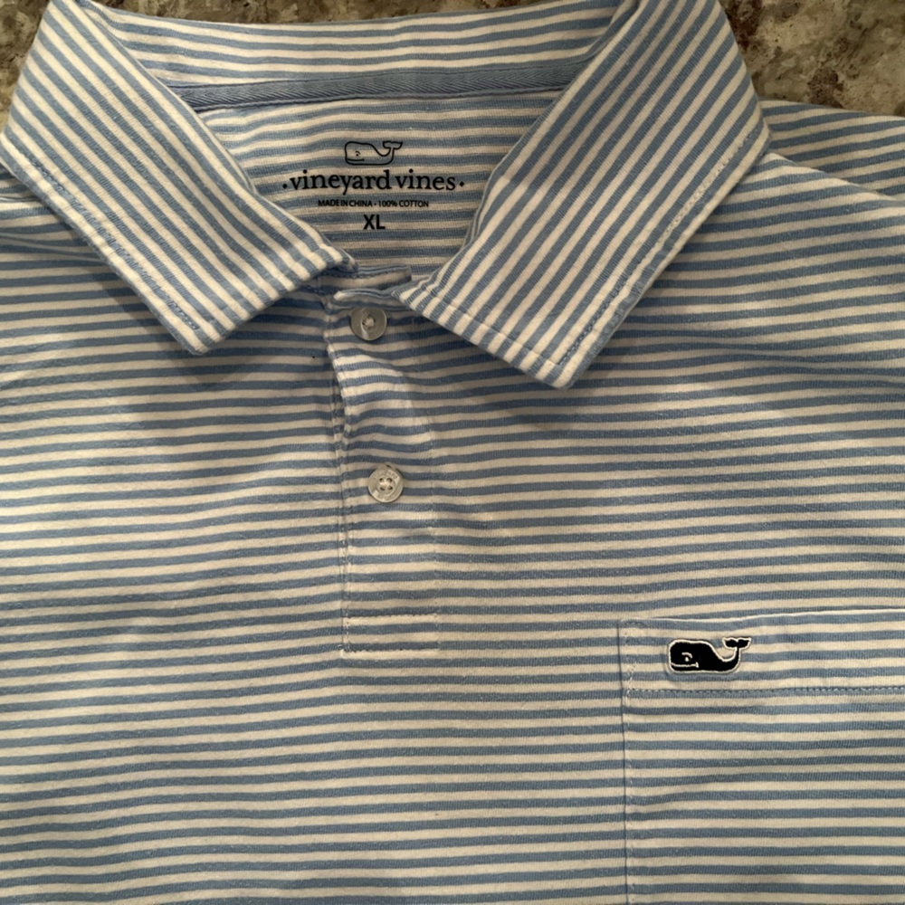 Vineyard Vines Men’s polo.  Size XL